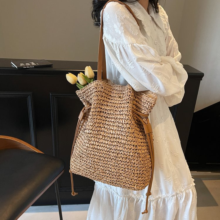 Drawstring hook woven bag single shoulder crossbody woven women's bag large capacity grass woven bag