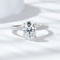 S925 Sterling Silver  2 Carat Oval Moissanite Ring Four-Prong Wedding Ring French Style Engagement Ring