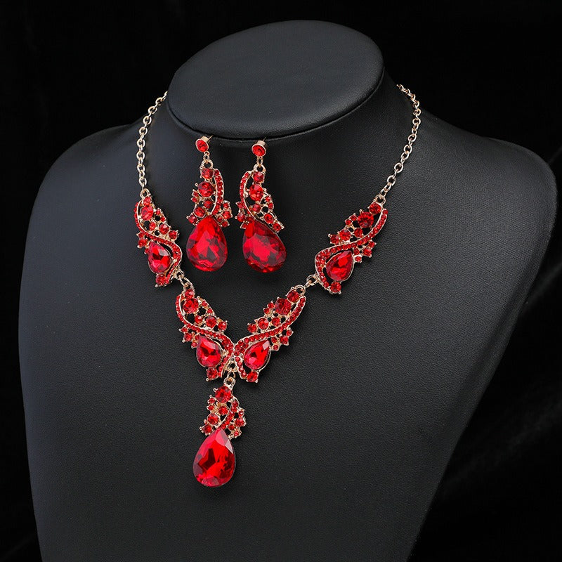 New Exaggerated Style Necklace Earrings Two Piece Set Vintage Alloy Electroplating