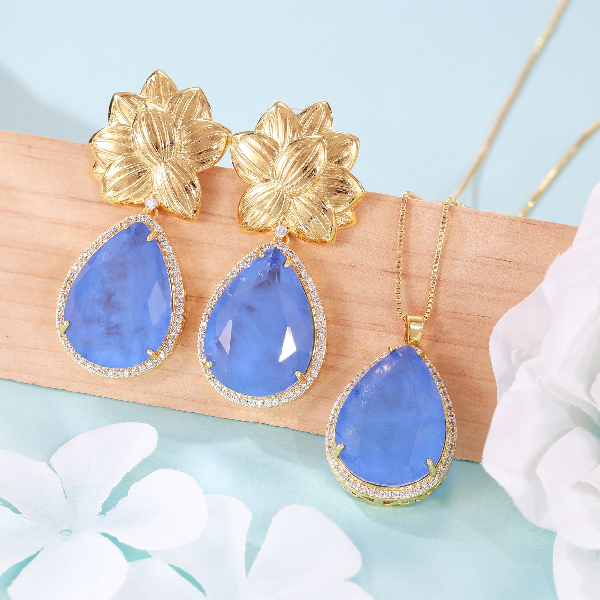 Flower earrings, light luxury and fashionable, drop earrings, sapphire gold-plated necklace set