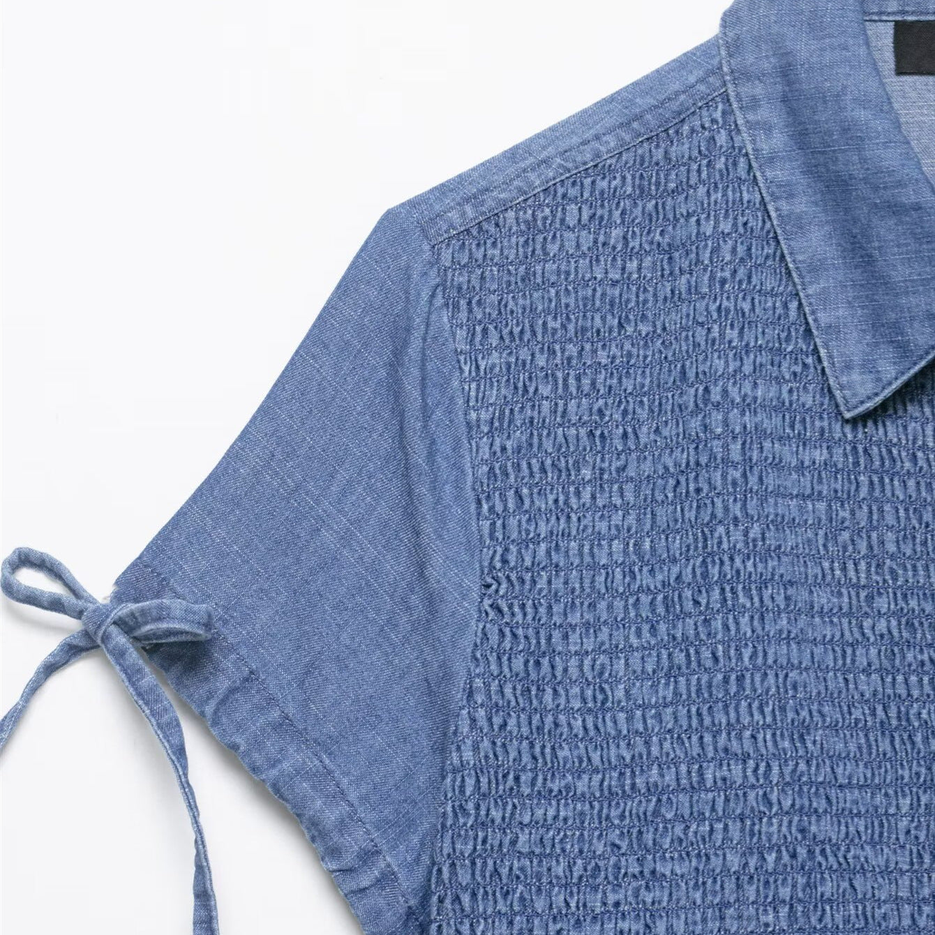 Versatile honeycomb texture denim shirt
