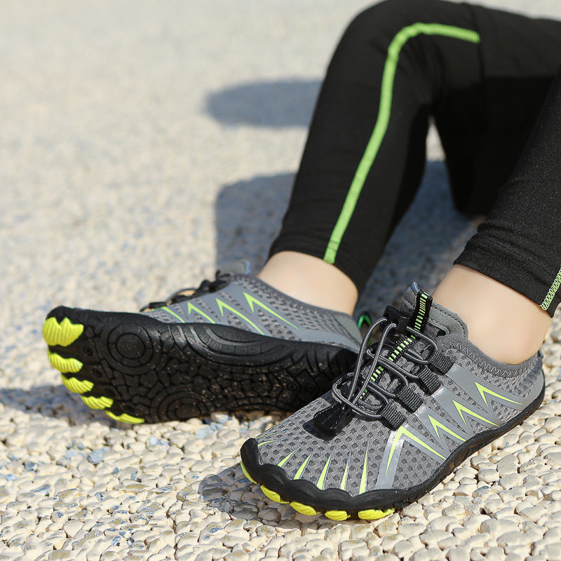 Children's outdoor river tracing shoes barefoot elementary school students diving beach shoes quick-drying water park fitness five-finger shoes
