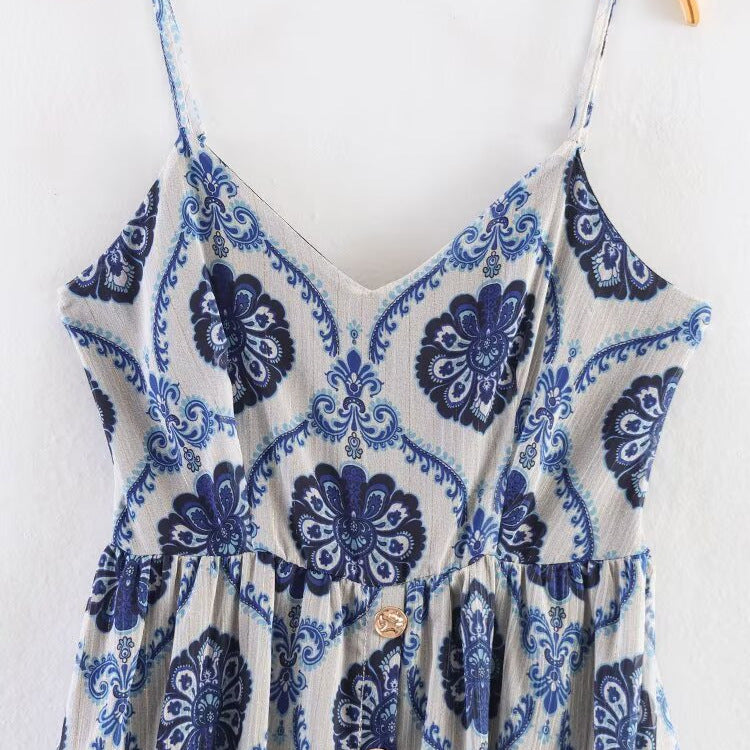 French holiday style loose strap chiffon dress