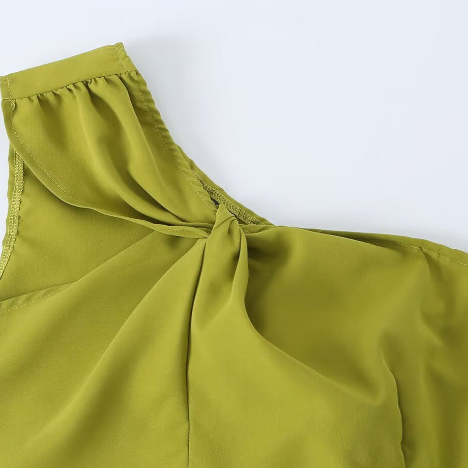 Spicy girl irregular one shoulder twisted pleated sleeveless top