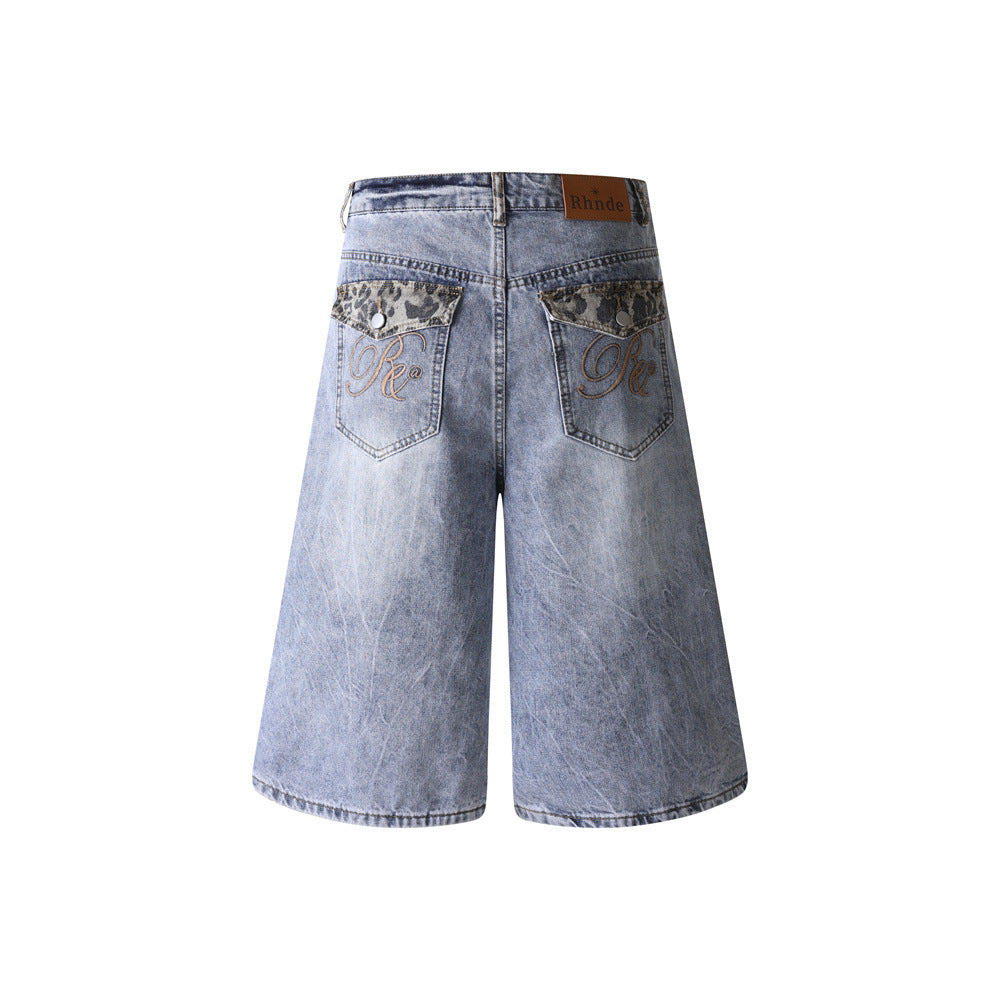 Loose denim shorts