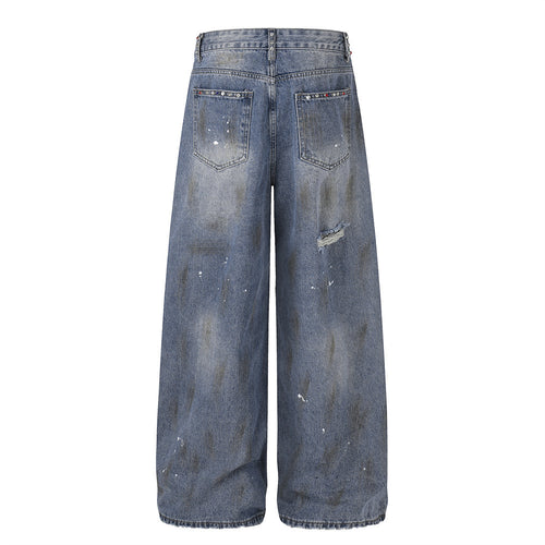 Broken holes make dirty jeans