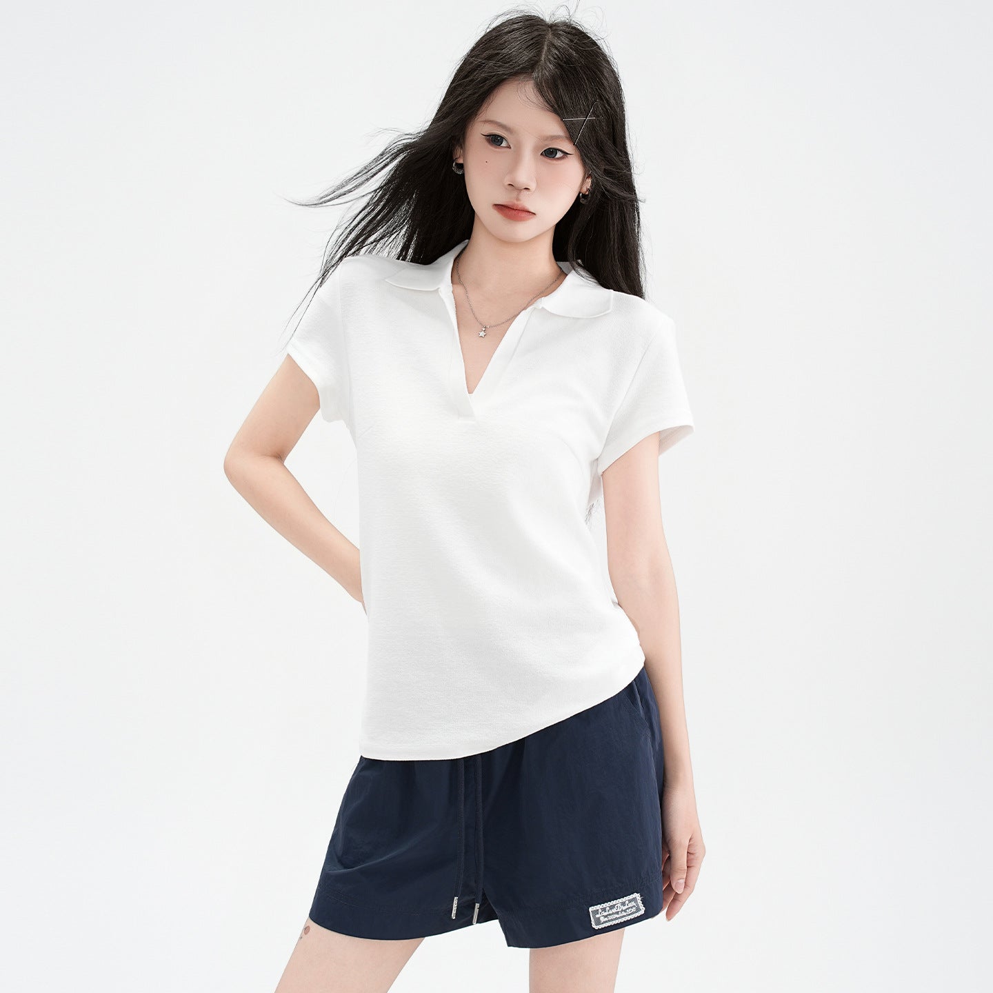 Chic Polo Collar Straight Shoulder Short Sleeve T-Shirt for Women