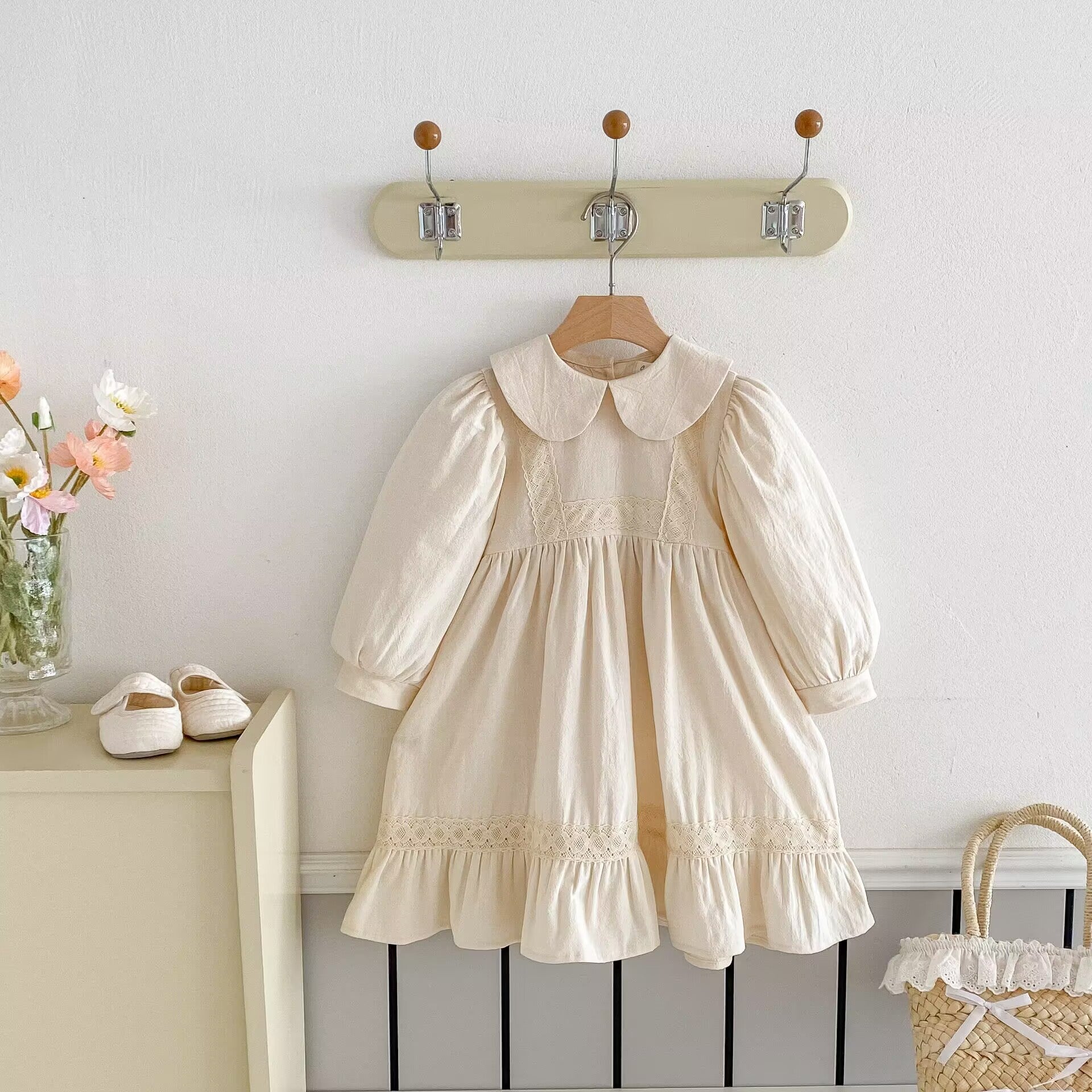 Girl's doll collar bow dress