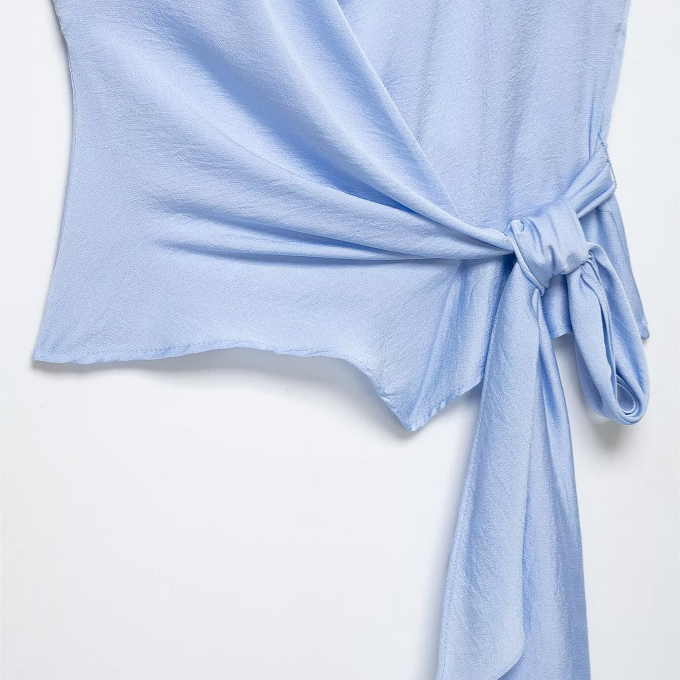 Silk texture shoulder pad butterfly knot sleeveless top