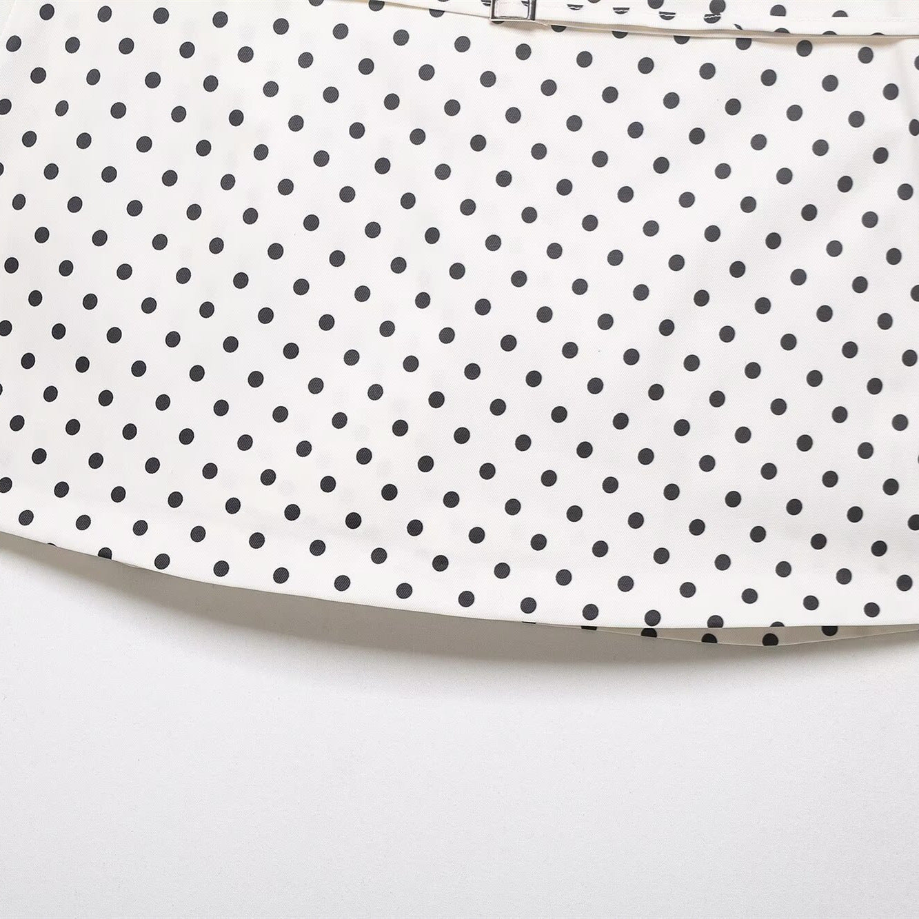 Spicy girl with belt polka dot versatile skirt pants