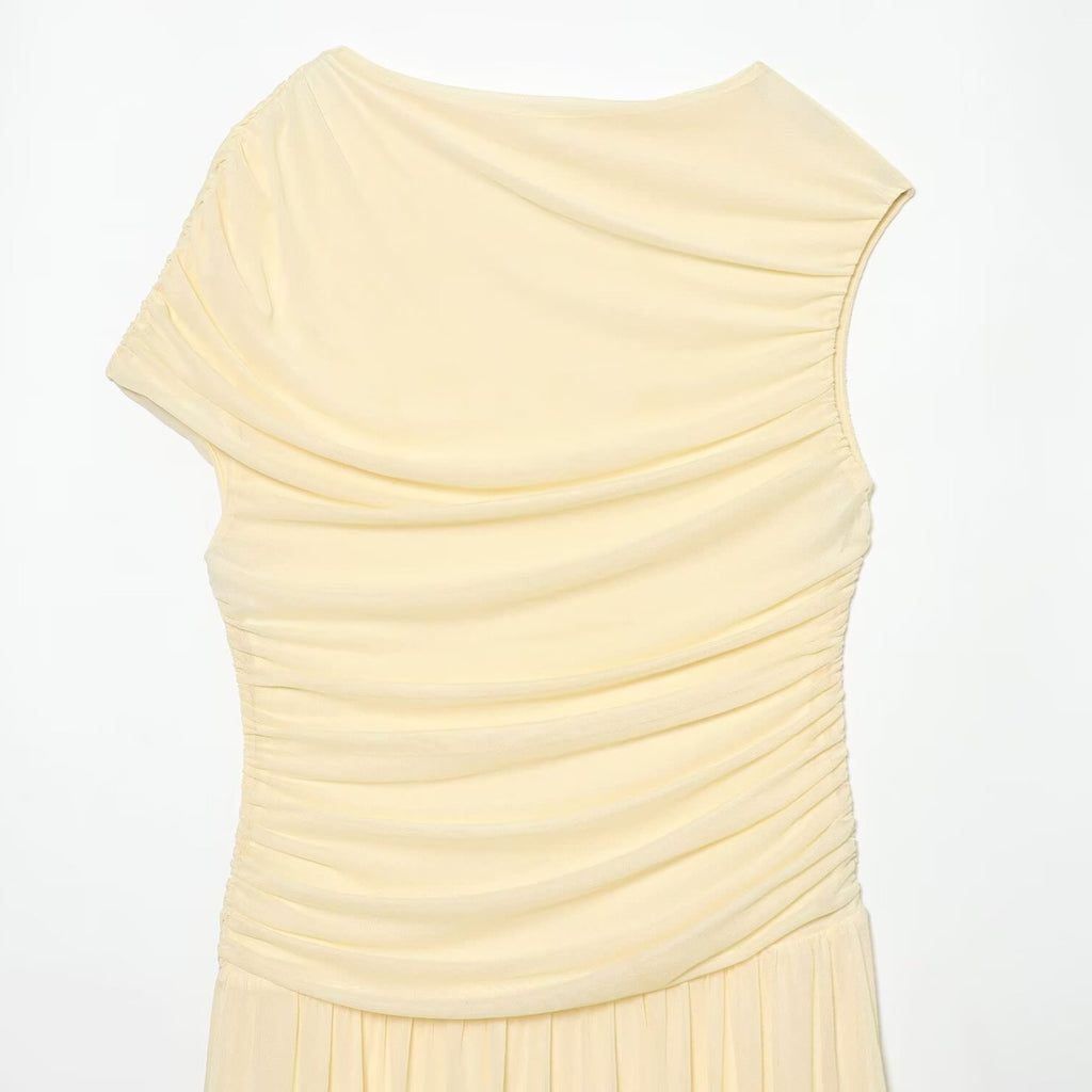 Commuter style pleated mesh dress