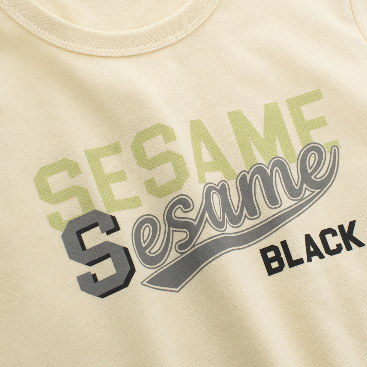 Round Neck Letter Print Short Sleeve T-Shirt