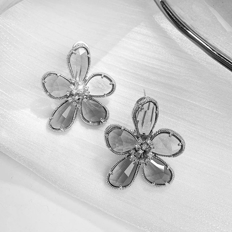 Fashion Crystal Flowers Stud Earrings for Women Trendy Europe Korean Exaggerated Personality Jewelry