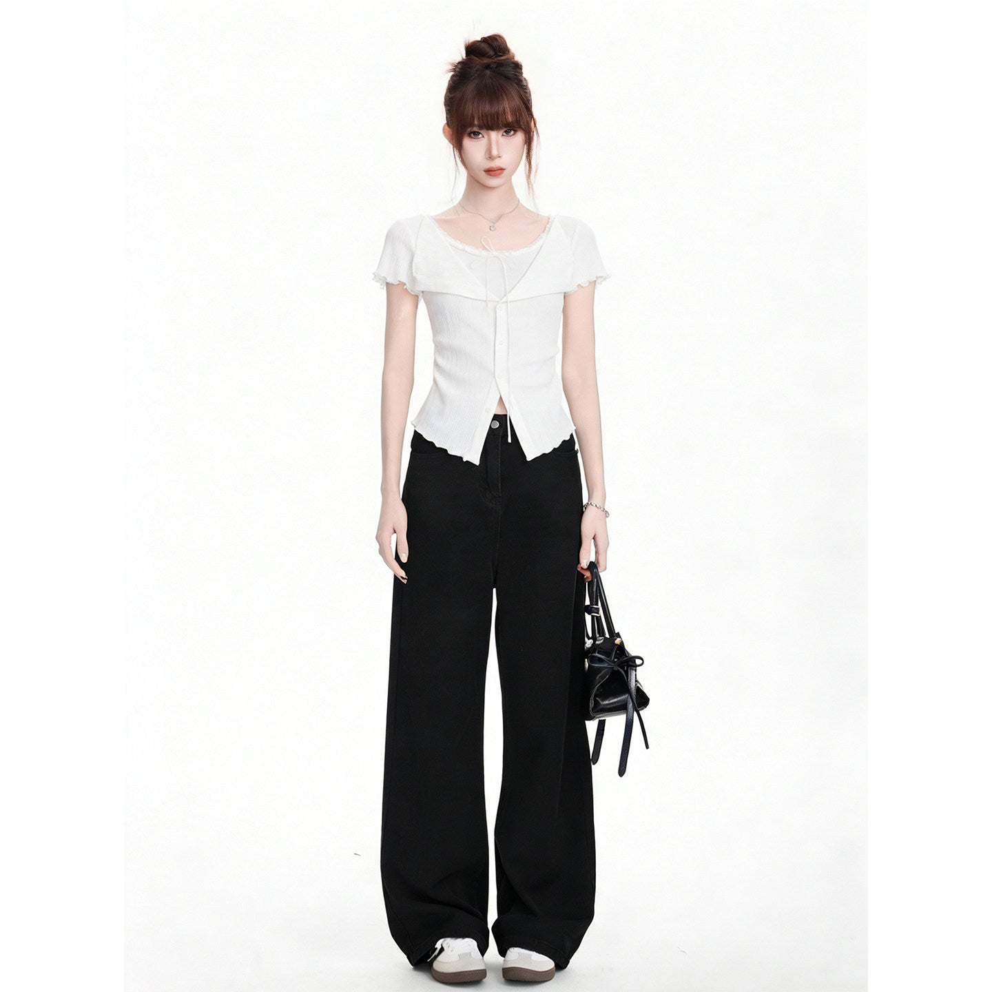 Short Sleeve T-Shirt for Women Fitted Waist, Slim Fit, Regular Shoulder Top