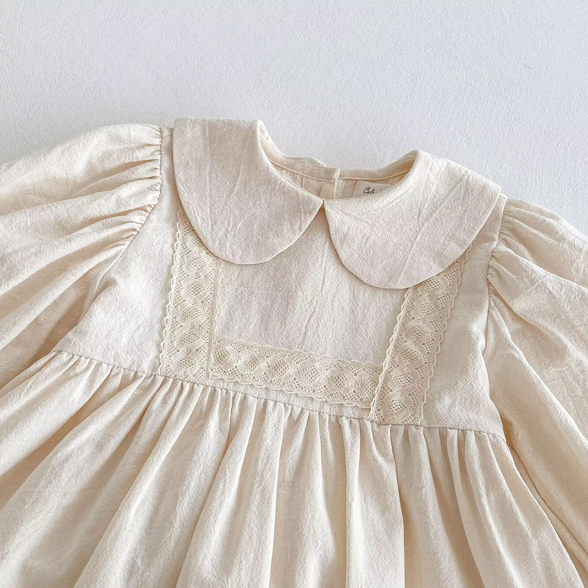 Girl's doll collar bow dress