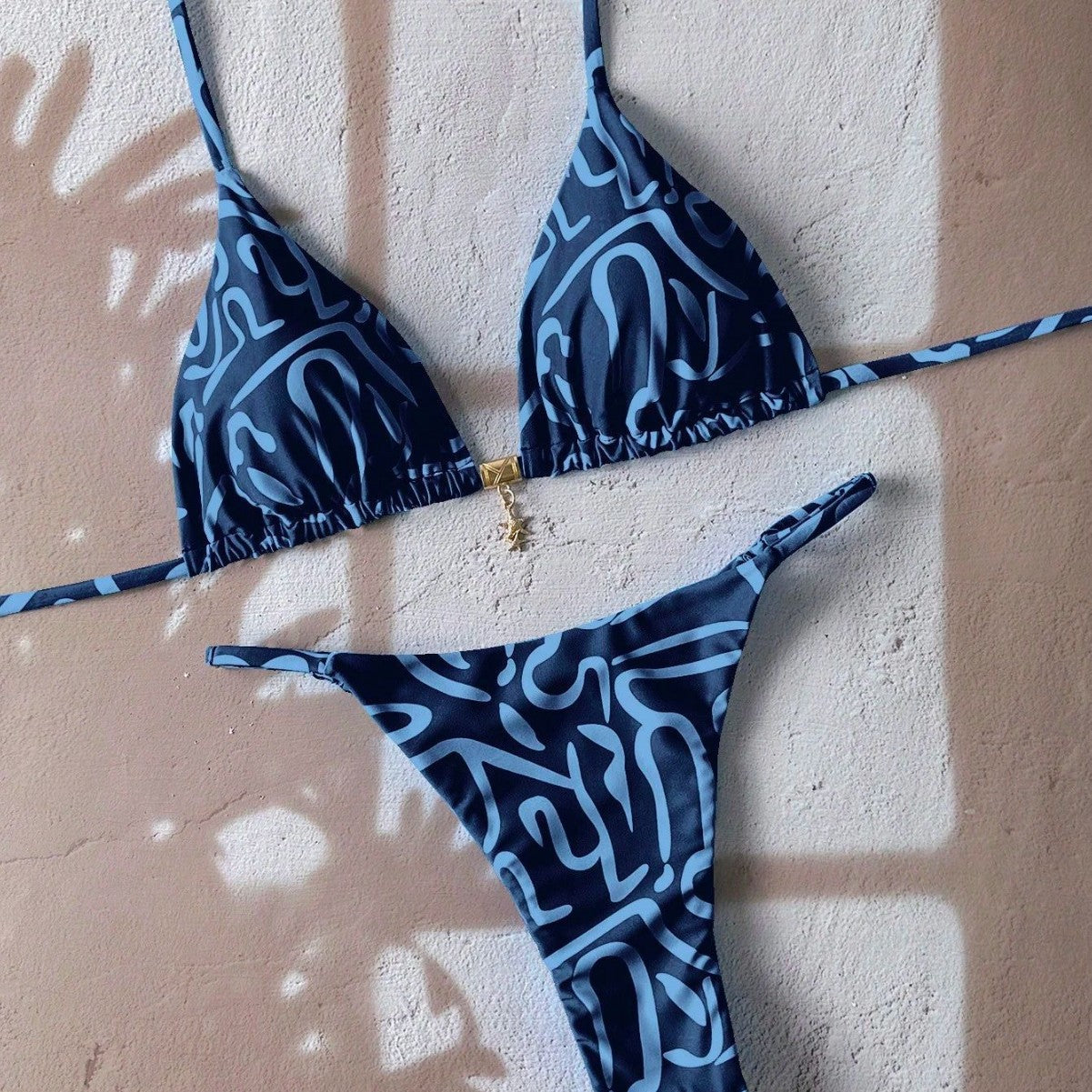 Triangle print suspender neck hanging bikini