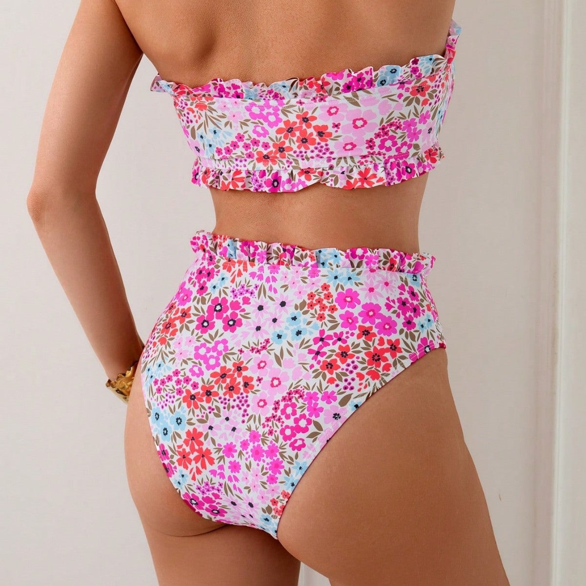 Lace strap three-point swimsuit top bikini