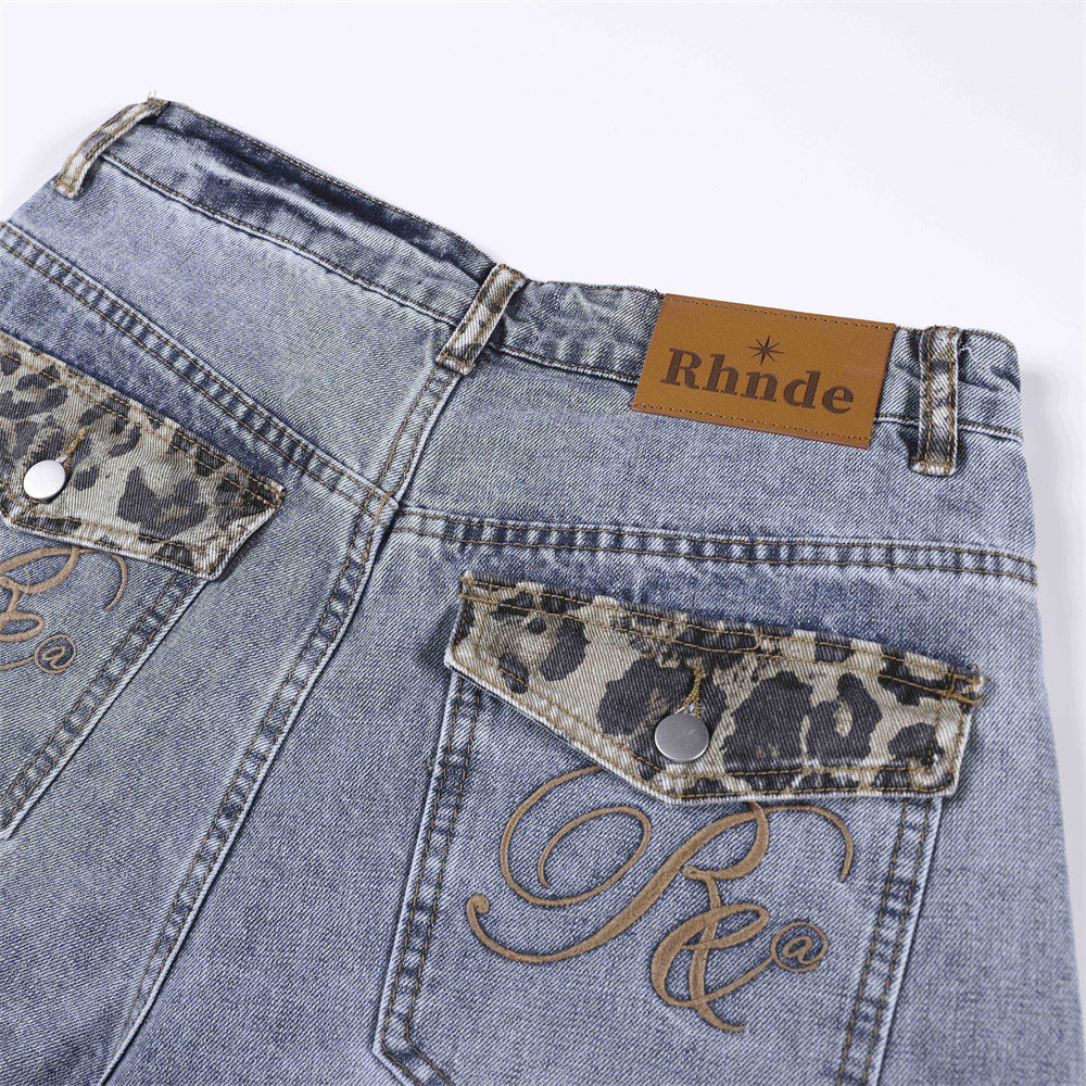 Loose denim shorts