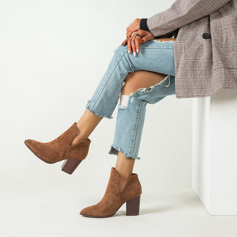 Martin Boots Women's New Suede Short Slim Boots Thick Heel Pointed Large Short Boots