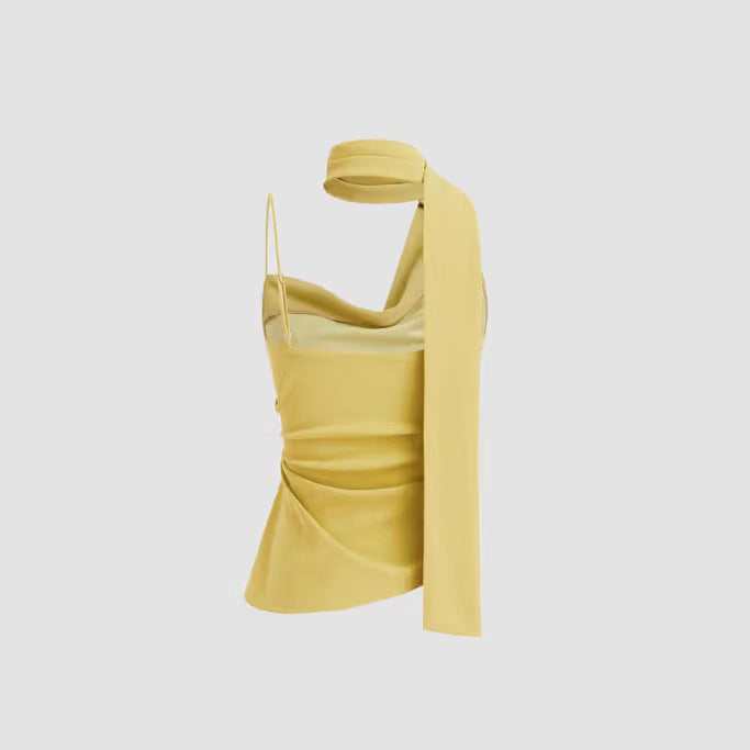 Sleeveless slim fit top