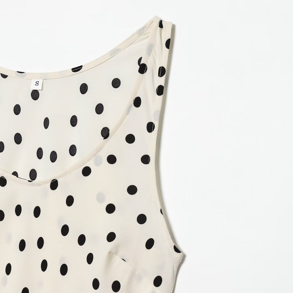 Slim fit polka dot slim shoulder strap pleated dress