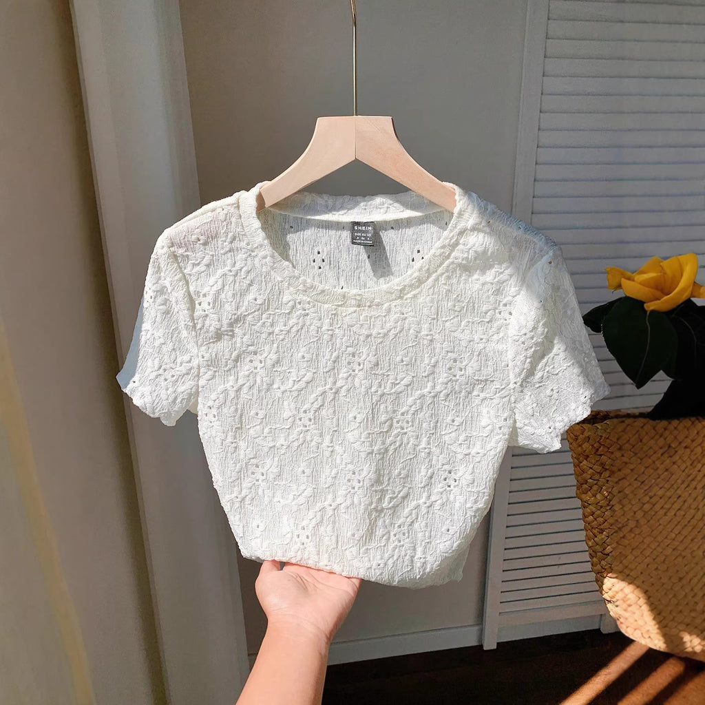 Loose short sleeved women's T-shirt