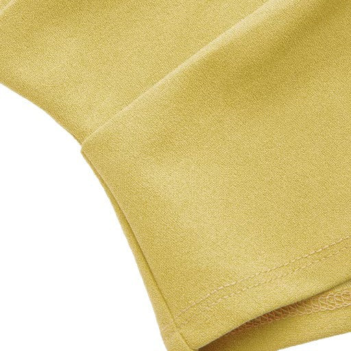 Sleeveless slim fit top