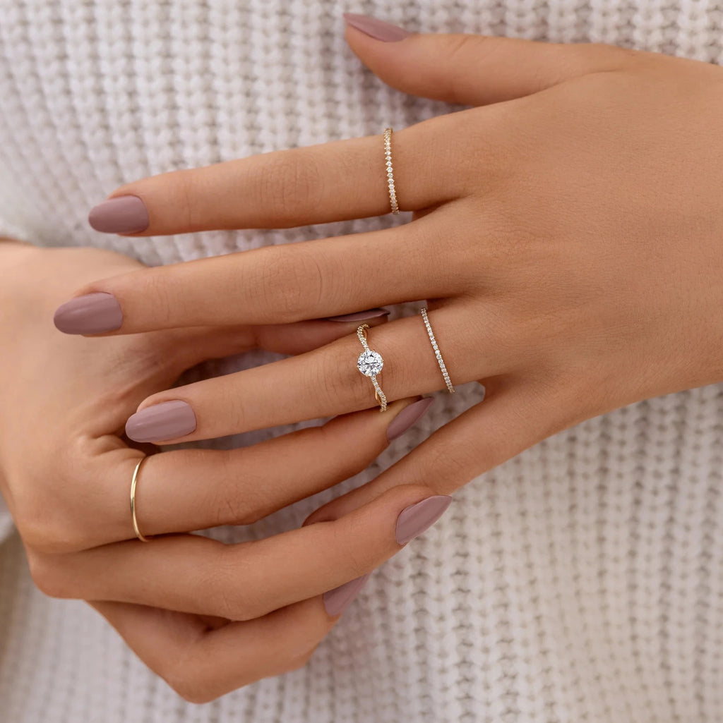S925 Pure Silver Woven Wave Diamond Row Center Stone Ring