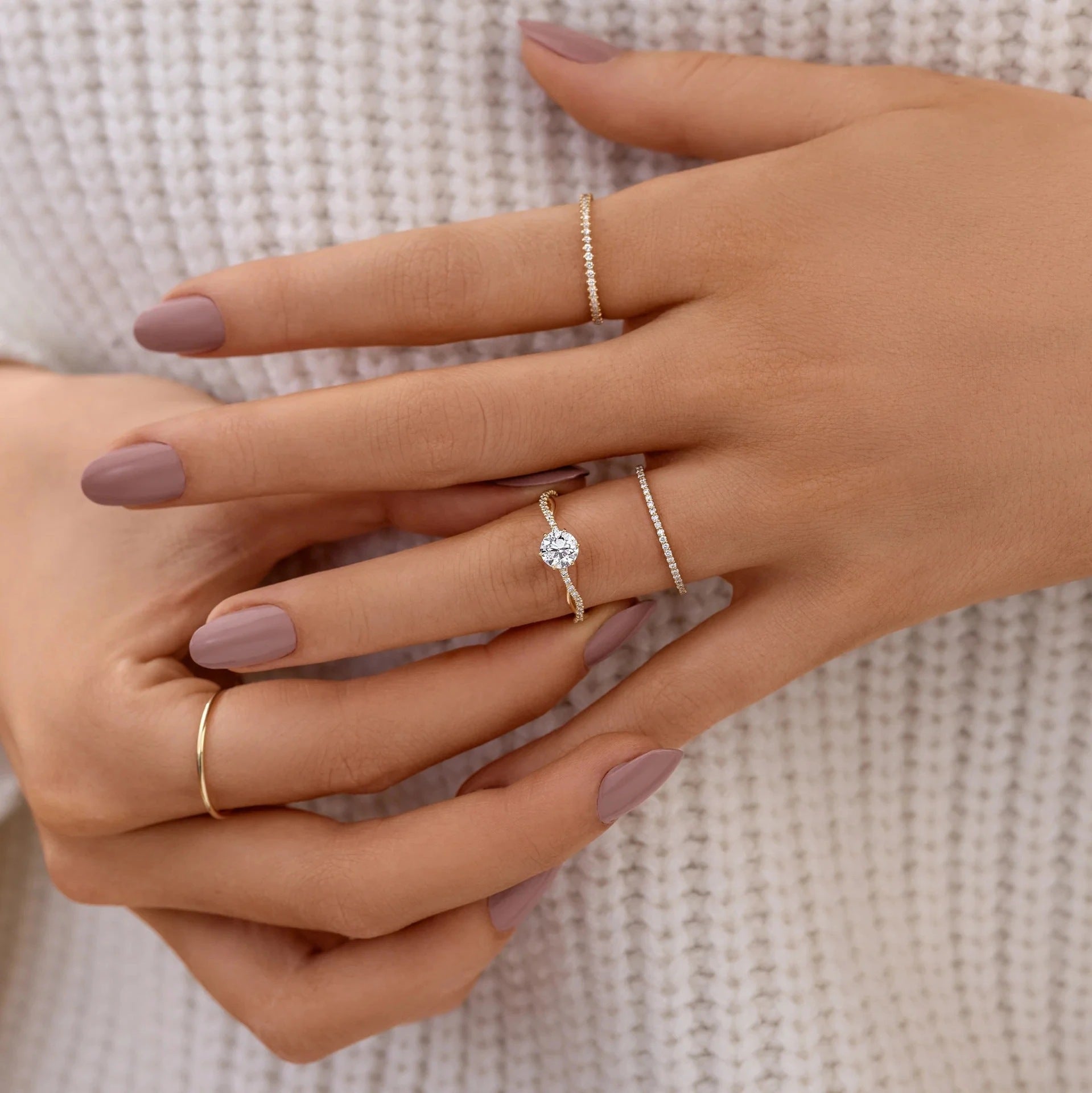 S925 Pure Silver Woven Wave Diamond Row Center Stone Ring