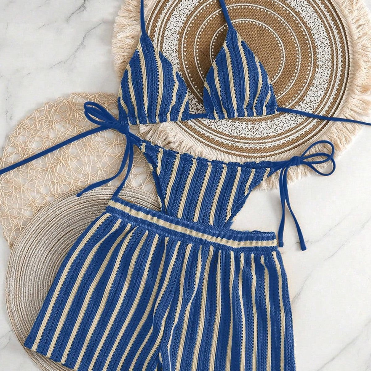 Striped neck hanging bikini swimsuit for women