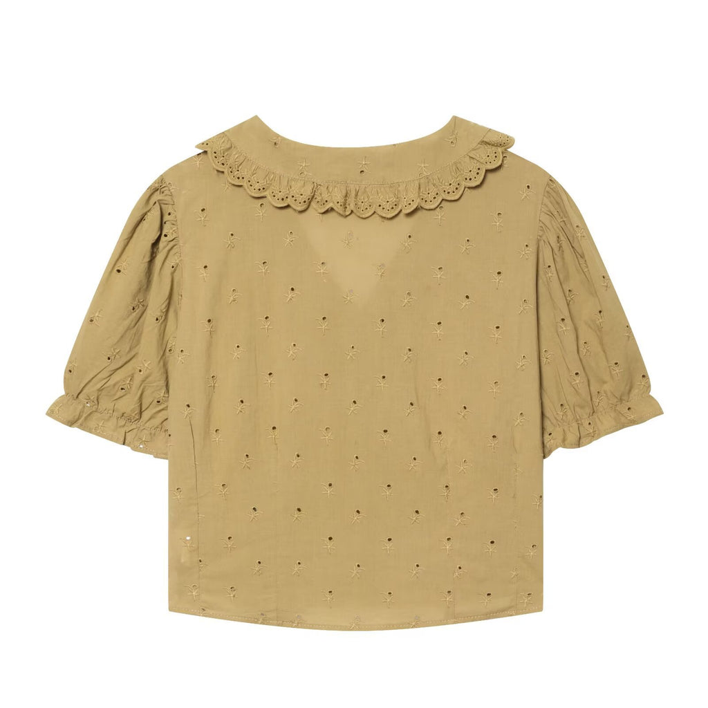 Embroidered small round collar shirt