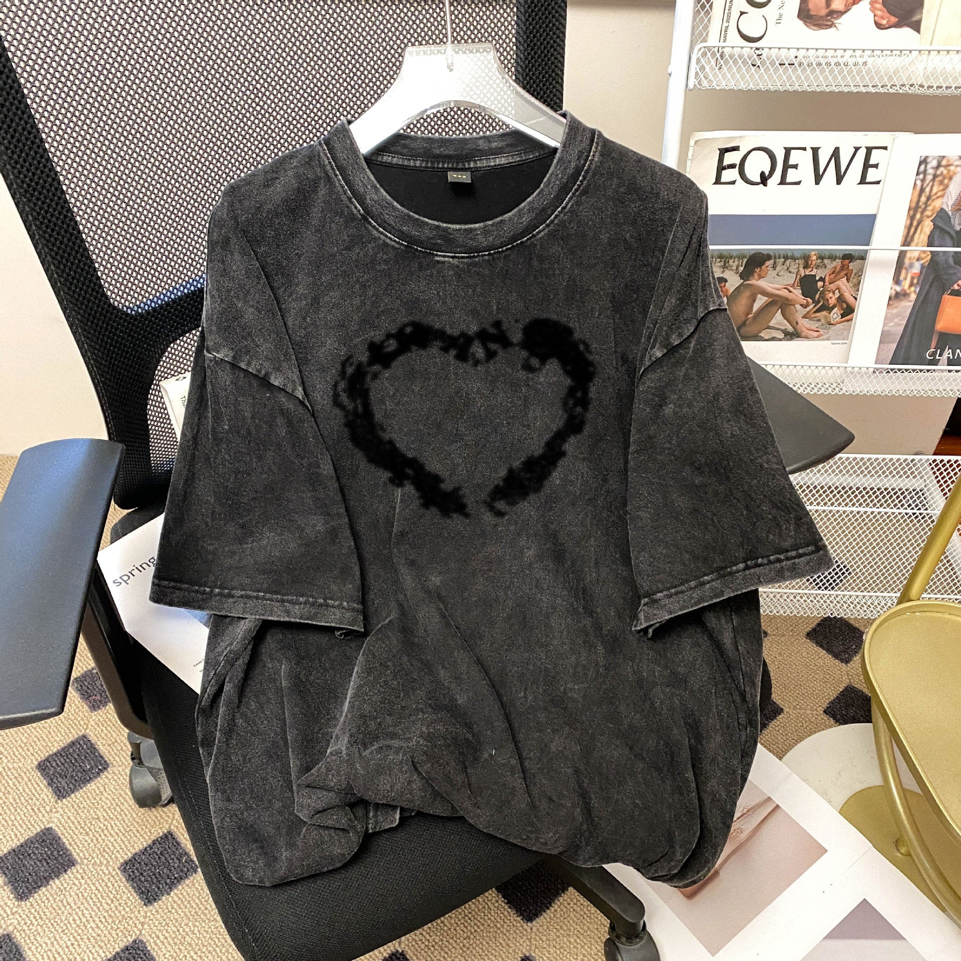 Round neck short sleeved t-shirt for women