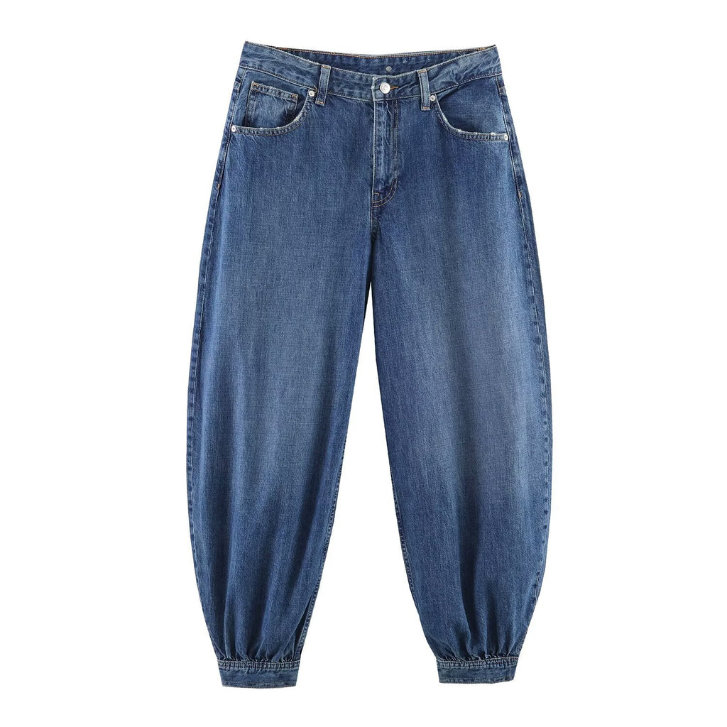 Casual style waist loop with balloon version jeans