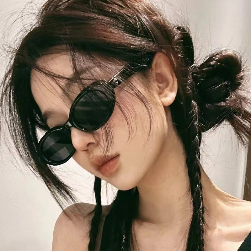 Oval rivet star sunglasses for women's glasses