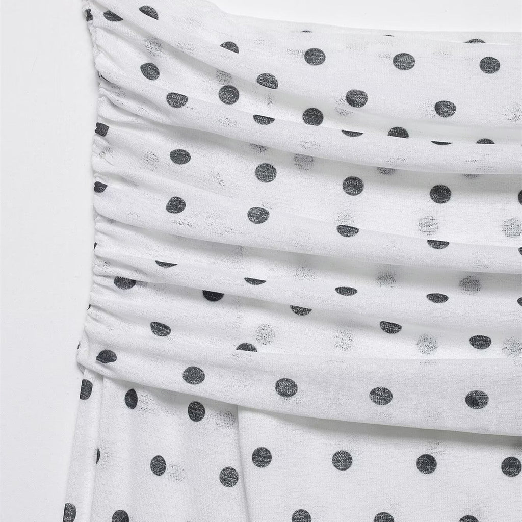 Sweet and Spicy Storm Point One Collar T-shirt