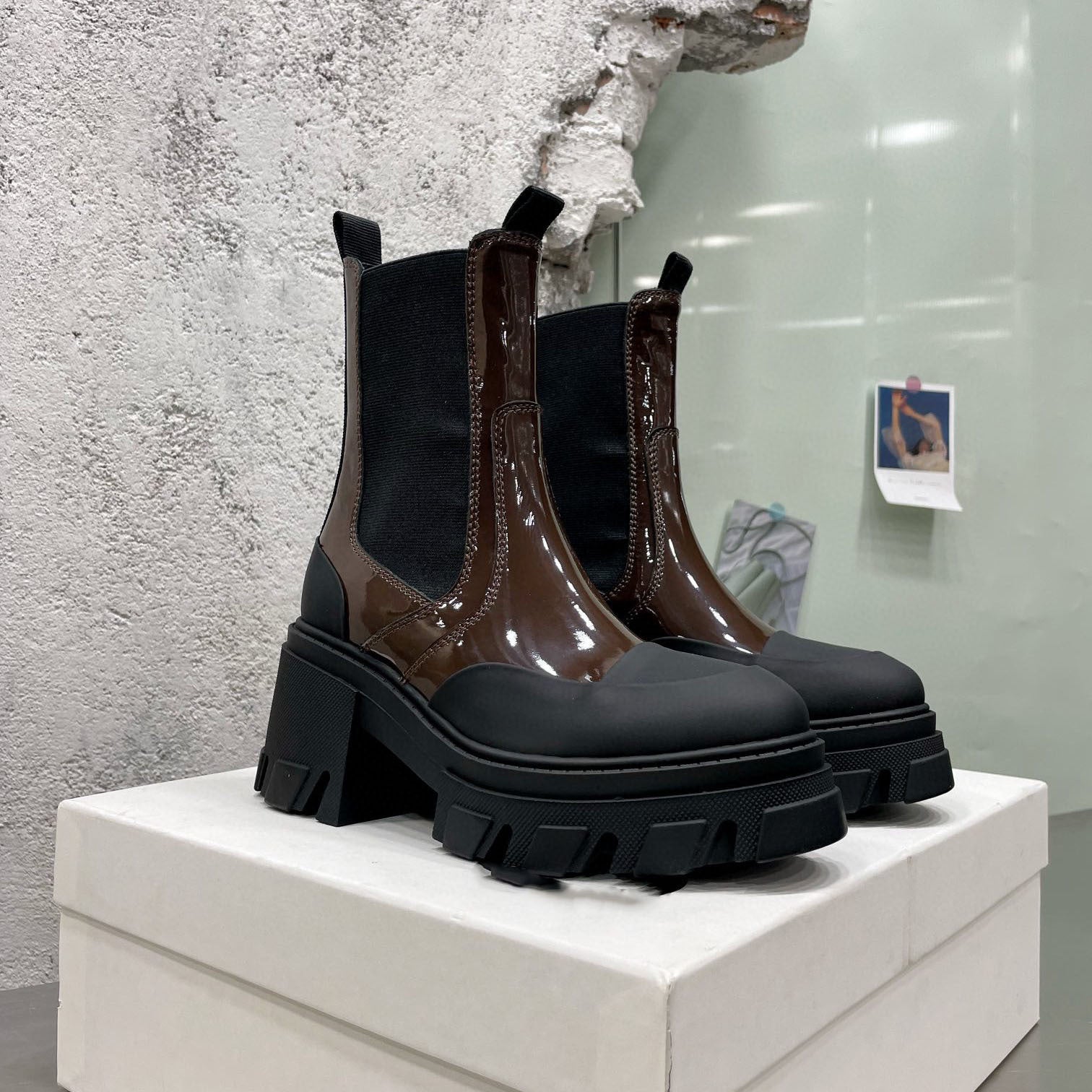 Thick Sole Hight Increasing Chelsea Boots Women Real Leather Mixed Colors Martin Boots Round Toe Elastic Band Ankle Boots